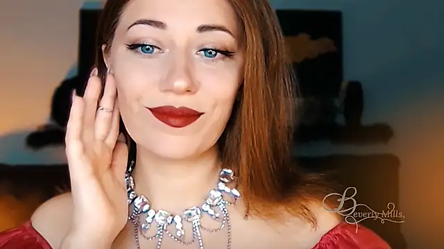 Snapshot of MissBeverlyMills chatting on 10-13-25, 02:55 MissBeverlyMills online show from 10-13-25, 02:55