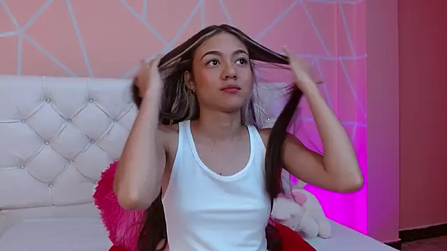 hantonella  online show from 09-12-25, 08:09