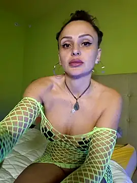 Snapshot of dolcevita002 chatting on 02-03-26, 07:35 dolcevita002 online show from 02-03-26, 07:35