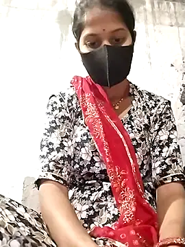 Anushka Ji online show from 10-24-25, 04:03