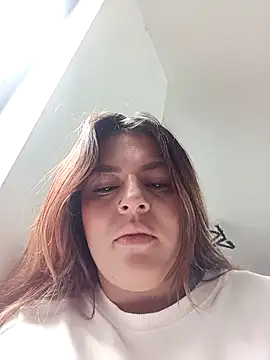 Snapshot of _poison_sweet chatting on 10-24-25, 04:36 poison sweet online show from 10-24-25, 04:36