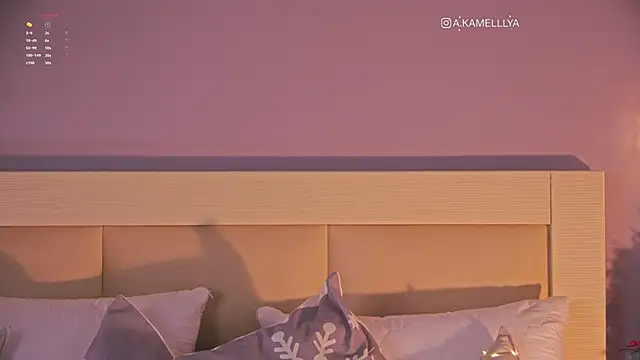 iKamelllya online show from 01-09-25, 02:51