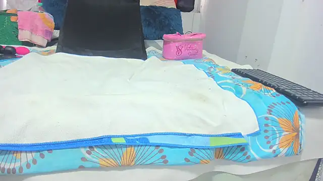 Elianissquirt online show from 03-15-25, 12:24