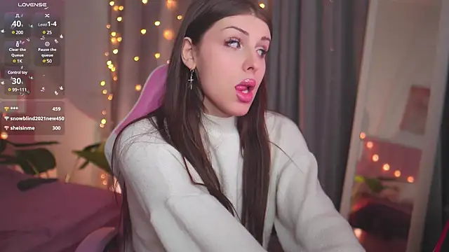 Snapshot of Lala_Land_ chatting on 12-11-24, 02:11 Lala Land online show from 12-11-24, 02:11