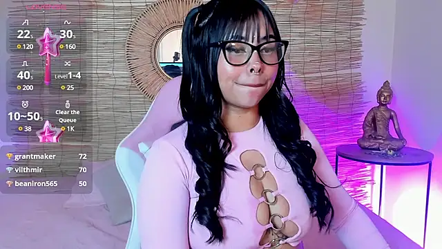 Jena nicols online show from 12-22-24, 07:00