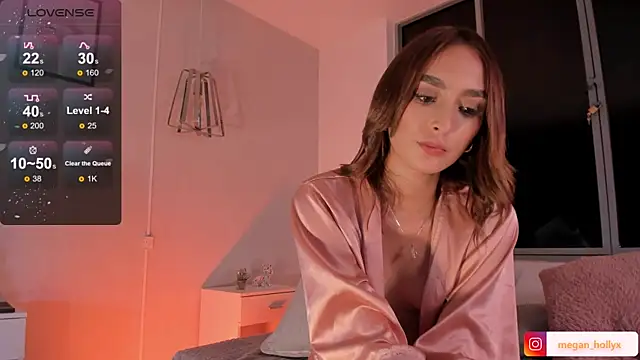 Megan-holly online show from 02-25-25, 01:20