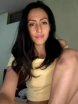 Anahi cake online show from 02-12-25, 02:56