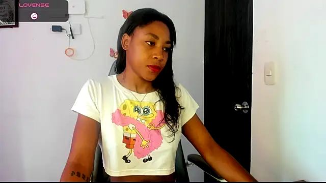 Snapshot of Nala_j8 chatting on 03-04-25, 02:42 Nala j8 online show from 03-04-25, 02:42