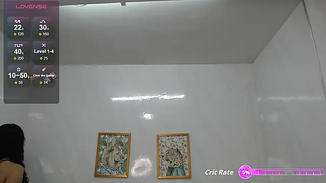 Snapshot of victoria_castillo_b chatting on 09-28-25, 12:43 victoria castillo b online show from 09-28-25, 12:43