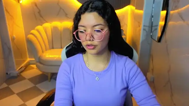 victoria castillo b online show from 02-26-26, 07:57