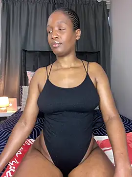 Snapshot of Kinkyy_ chatting on 07-11-26, 05:21 Kinkyy online show from 07-11-26, 05:21