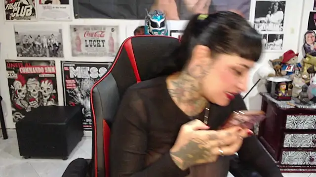 Rollyderolandia666 online show from 11-15-25, 10:48