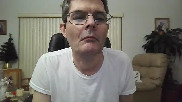 Copfiremen4566 online show from 12-21-24, 02:52