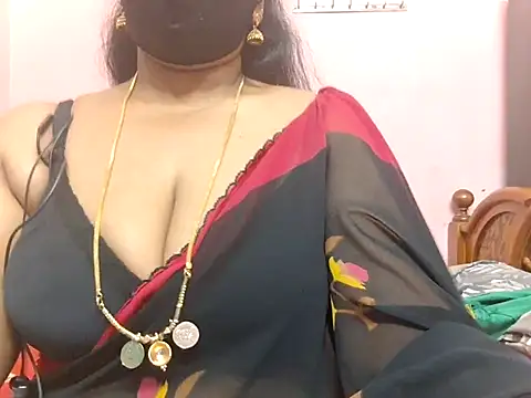 Pallavi-sri online show from 02-15-26, 06:21