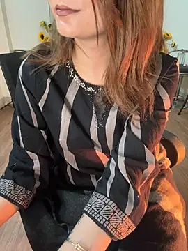 Jen jennyy1 online show from 03-09-25, 02:43