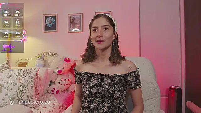 KittyAna online show from 10-12-25, 12:31