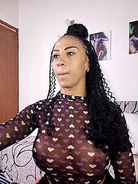 Charlotte Bayron online show from 10-02-25, 11:56