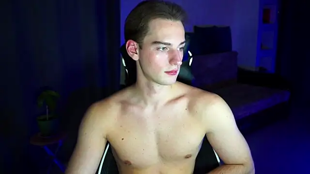 Snapshot of Litmate chatting on 10-13-25, 10:43 Litmate online show from 10-13-25, 10:43