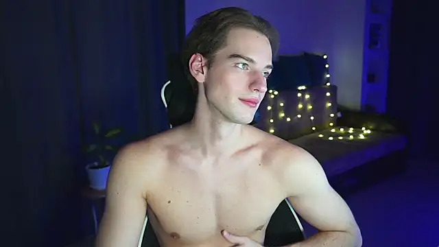 Snapshot of Litmate chatting on 11-08-25, 01:28 Litmate online show from 11-08-25, 01:28