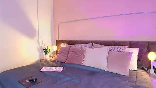 Giaa Ross online show from 03-08-25, 11:48