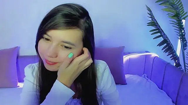 Snapshot of Lina_Brownie chatting on 01-09-25, 02:11 Lina Brownie online show from 01-09-25, 02:11