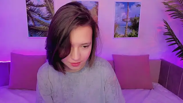 Snapshot of Lina_Brownie chatting on 01-18-25, 02:14 Lina Brownie online show from 01-18-25, 02:14