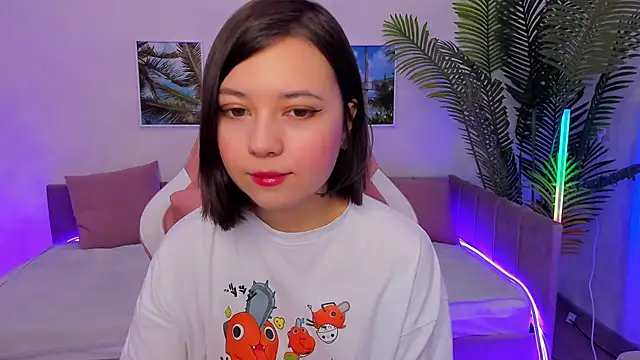 Snapshot of Lina_Brownie chatting on 02-06-25, 01:16 Lina Brownie online show from 02-06-25, 01:16