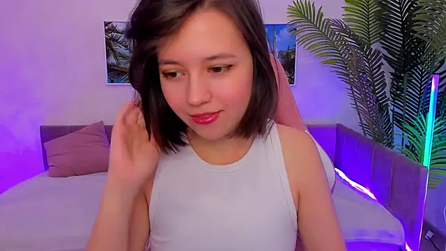 Snapshot of Lina_Brownie chatting on 02-09-25, 04:57 Lina Brownie online show from 02-09-25, 04:57