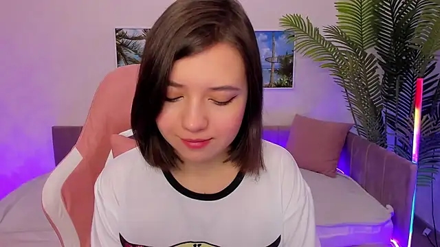 Snapshot of Lina_Brownie chatting on 03-07-25, 01:53 Lina Brownie online show from 03-07-25, 01:53