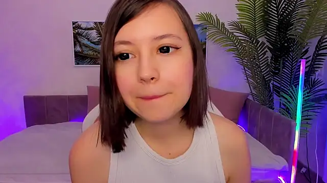 Snapshot of Lina_Brownie chatting on 03-08-25, 05:07 Lina Brownie online show from 03-08-25, 05:07