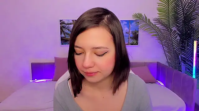 Snapshot of Lina_Brownie chatting on 03-15-25, 02:03 Lina Brownie online show from 03-15-25, 02:03