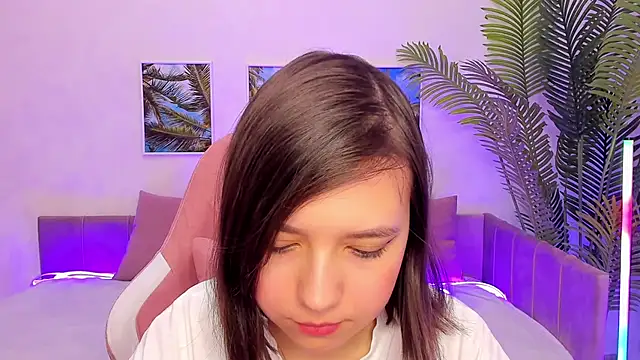 Snapshot of Lina_Brownie chatting on 03-22-25, 05:28 Lina Brownie online show from 03-22-25, 05:28