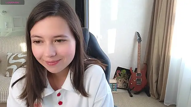 Snapshot of Lina_Brownie chatting on 09-30-25, 11:15 Lina Brownie online show from 09-30-25, 11:15