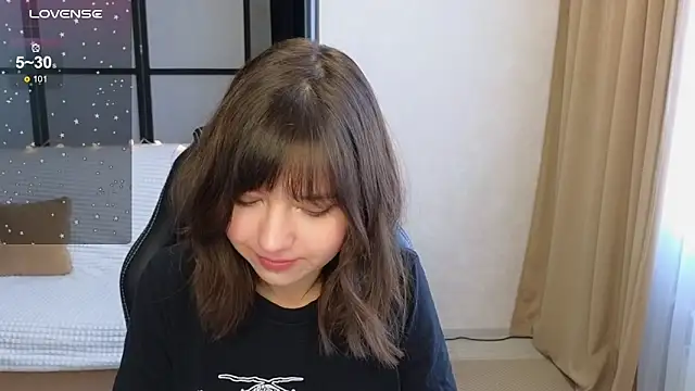 Snapshot of Lina_Brownie chatting on 11-28-25, 03:53 Lina Brownie online show from 11-28-25, 03:53