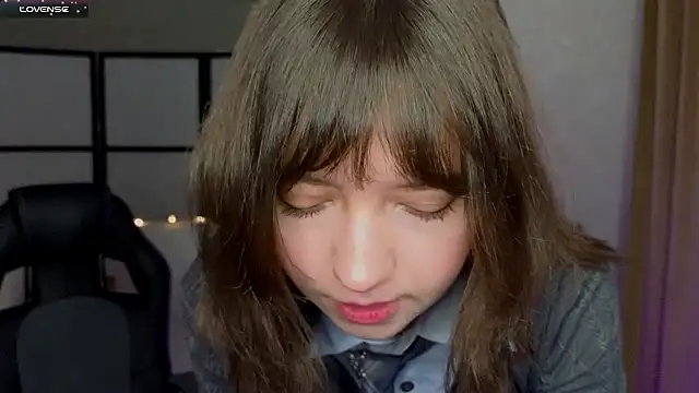 Snapshot of Lina_Brownie chatting on 11-29-25, 10:51 Lina Brownie online show from 11-29-25, 10:51