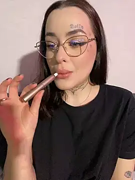 Snapshot of fuckdoll_18 chatting on 12-20-24, 03:21 fuckdoll 18 online show from 12-20-24, 03:21