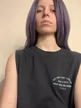 Snapshot of RinaMood chatting on 12-10-24, 02:39 RinaMood online show from 12-10-24, 02:39