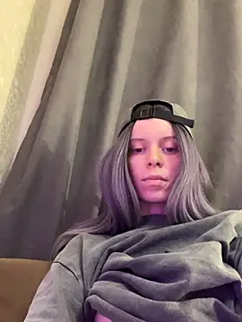 Snapshot of RinaMood chatting on 01-24-25, 11:48 RinaMood online show from 01-24-25, 11:48