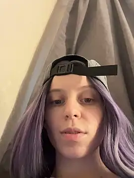 Snapshot of RinaMood chatting on 01-31-25, 07:50 RinaMood online show from 01-31-25, 07:50