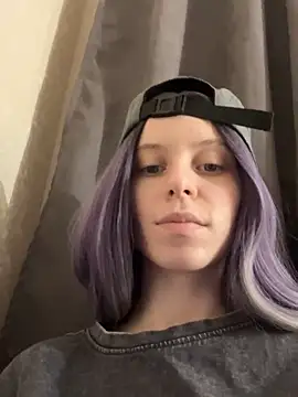 Snapshot of RinaMood chatting on 01-31-25, 10:52 RinaMood online show from 01-31-25, 10:52