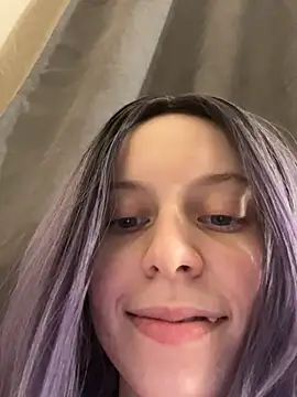 Snapshot of RinaMood chatting on 02-15-25, 03:17 RinaMood online show from 02-15-25, 03:17