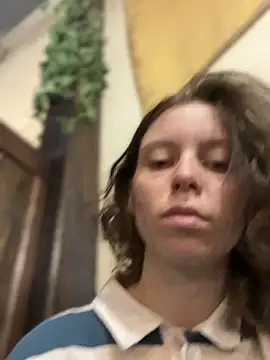 Snapshot of RinaMood chatting on 09-18-25, 07:54 RinaMood online show from 09-18-25, 07:54