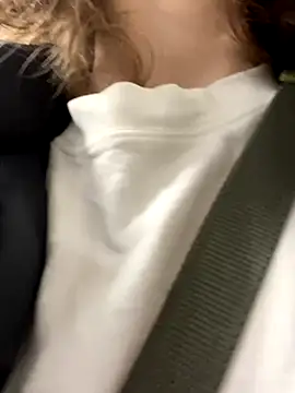 Snapshot of RinaMood chatting on 09-29-25, 05:34 RinaMood online show from 09-29-25, 05:34