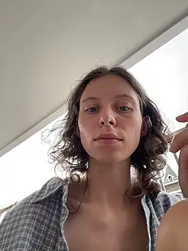 Snapshot of RinaMood chatting on 11-25-25, 03:28 RinaMood online show from 11-25-25, 03:28