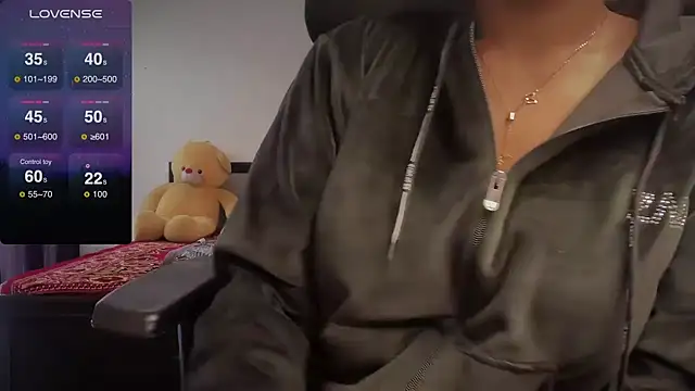 Spice-Summi online show from 12-21-24, 08:18