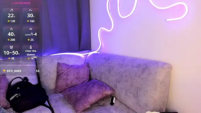 Snapshot of Victoria_se chatting on 03-15-25, 01:52 Victoria se online show from 03-15-25, 01:52