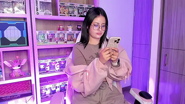 Snapshot of Victoria_se chatting on 02-26-26, 04:00 Victoria se online show from 02-26-26, 04:00