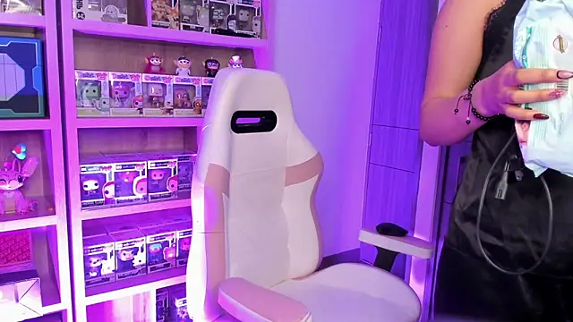 Snapshot of Victoria_se chatting on 04-04-26, 05:49 Victoria se online show from 04-04-26, 05:49