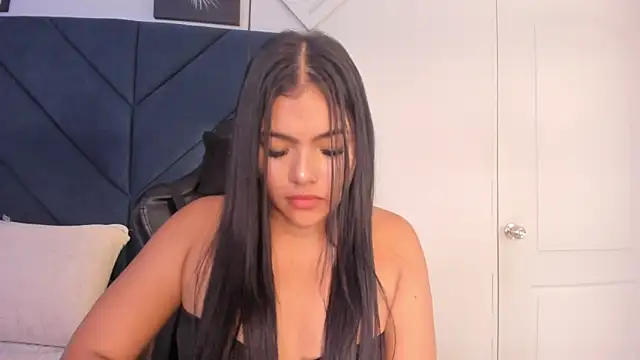 Snapshot of sarita_hills chatting on 12-31-24, 10:04 sarita hills online show from 12-31-24, 10:04