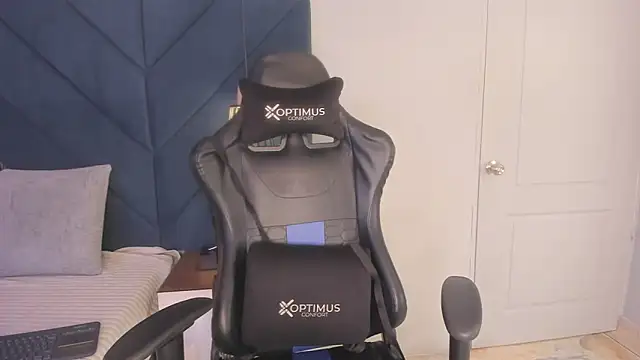 Snapshot of sarita_hills chatting on 02-27-25, 03:58 sarita hills online show from 02-27-25, 03:58